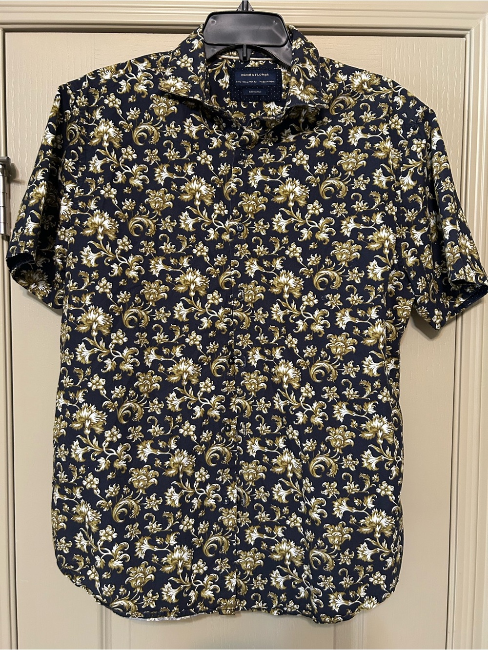 Denim & Flower Ricky Singh Mens Large Short Sleeve Button Front Shirt Blue Gold